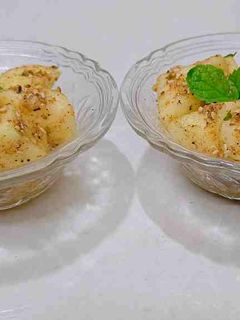 સફરજન ચાટ (Apple Chaat Recipe In Gujarati) રેસીપી મુખ્ય ફોટો