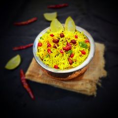 A picture of Lemon rice.