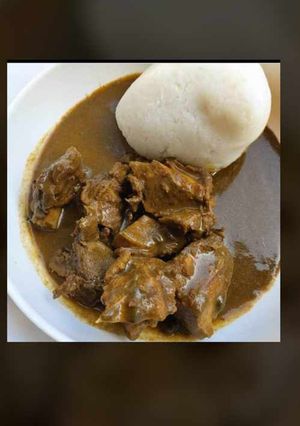 A picture of Tuwo with miyan kuka.
