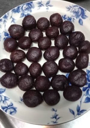 炸紫地瓜球 的食譜成品照片