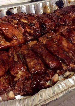 A picture of Bbq ribs on crockpot.