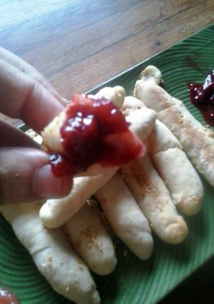 Una foto de Tequeños doble queso horneados