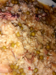 Una foto de Arroz con chipirones