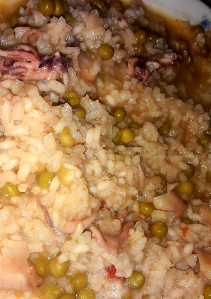 Una foto de Arroz con chipirones