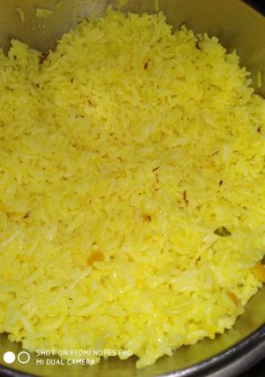 A picture of Lemon rice.