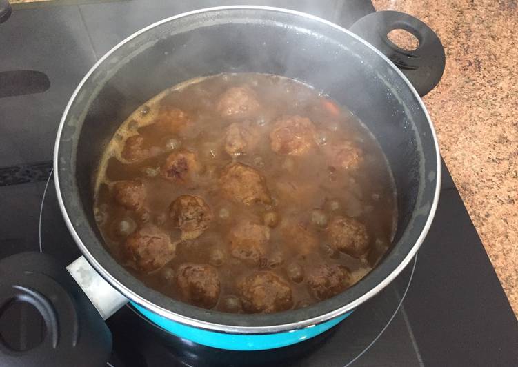 Albóndigas con salsa de soja