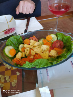 Una foto de Ensalada agridulce