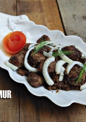 Foto resep Bola-Bola Daging Masak Semur