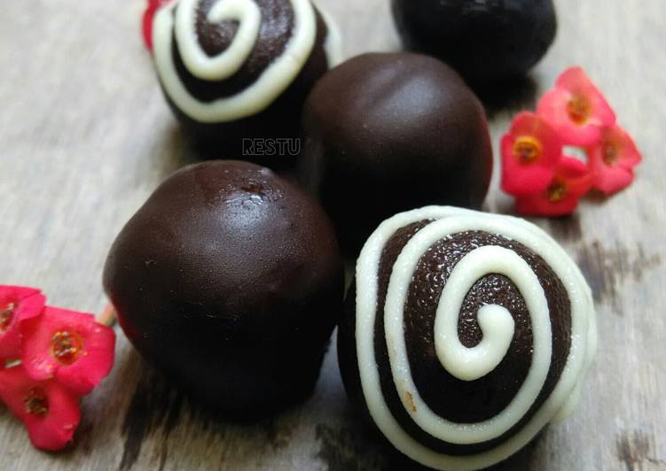 no bake oreo truffle
