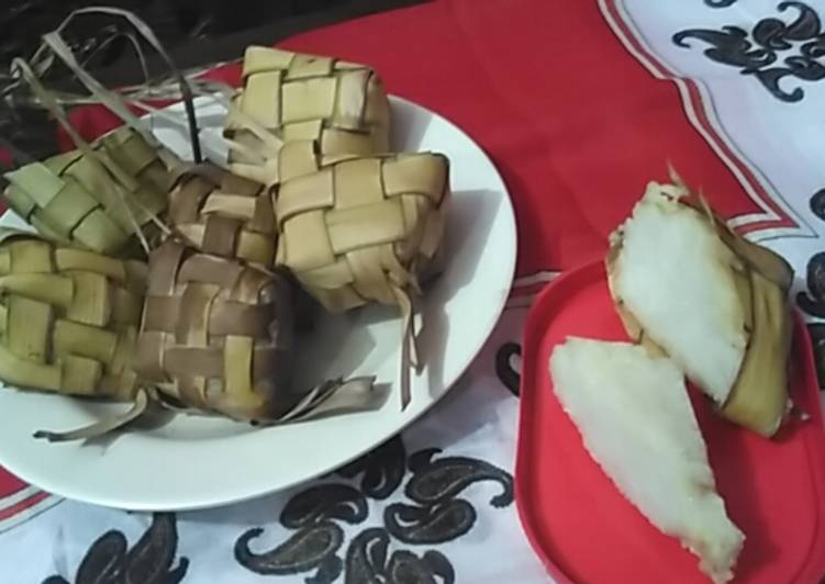 Ketupat yang tertinggal