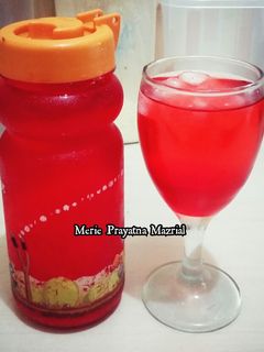 Foto resep Sirup Strawberry Homemade