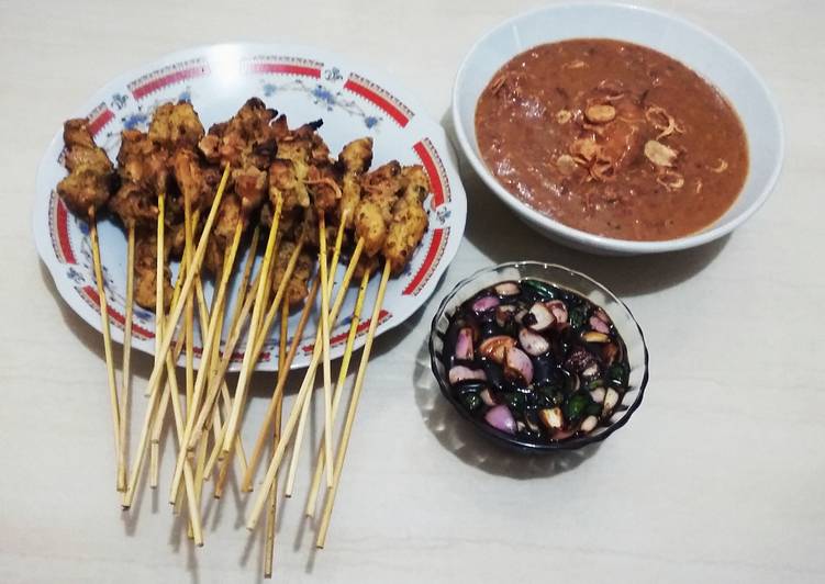 Sate Ayam Bumbu Kacang