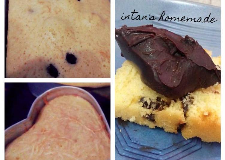 Cara Gampang Menyiapkan Vanilla kismis sponge cake with chocolate ganache, Enak Banget