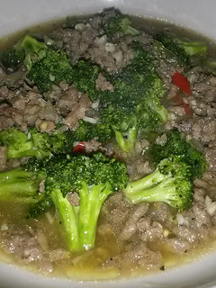 Foto resep Tumis Brokoli Cah Daging Alacin