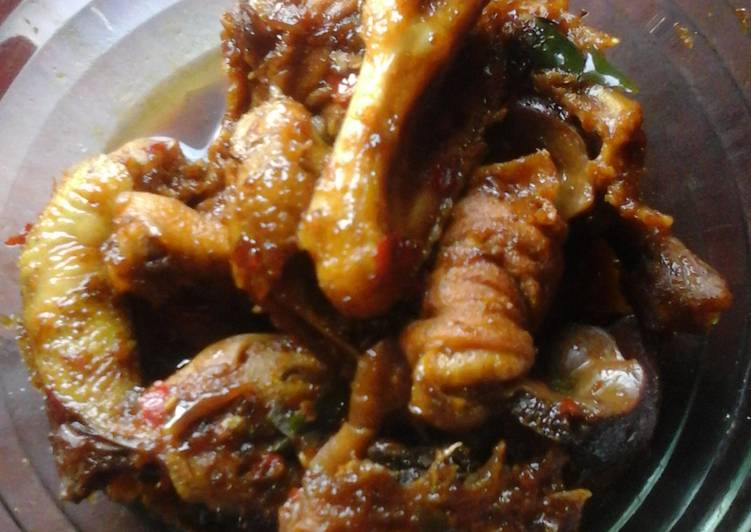 Resep Ayam kecap pedes manis legit oleh Widya triewidhy 