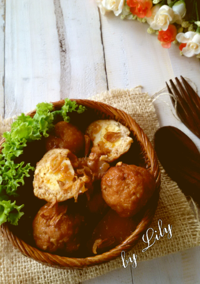 Foto resep Semur Bola Telor Puyuh