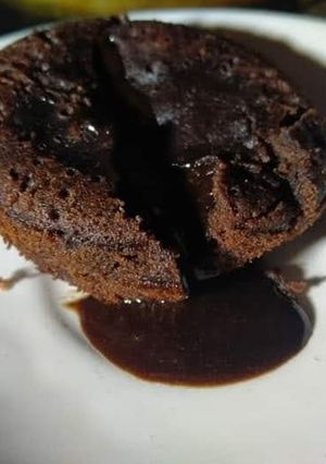 चॉकलेट लावा केक(chocolet lava cake recipe in hindi) रेसिपी मुख्य फोटो