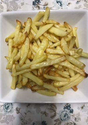 Una foto de Papas “fritas” en la air fryer