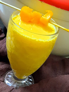 A picture of Mango shake.
