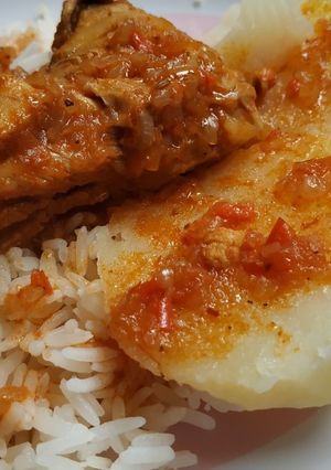 Una foto de Pollo a la olla🍲