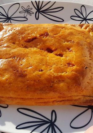 Una foto de Empanada de atún