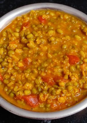 A picture of Whole moong curry (no onion no garlic).