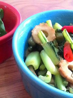 Foto resep Sauteed Green Caisim and Fish Cake with Soy Sauce (Tumis caisim fish cake kecap asin)