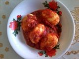 Telur bumbu balado
