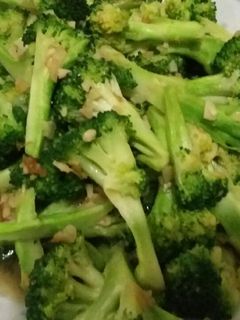 Foto resep Brokoli tumis bawang putih
