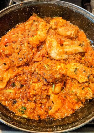 A picture of Chicken saute.