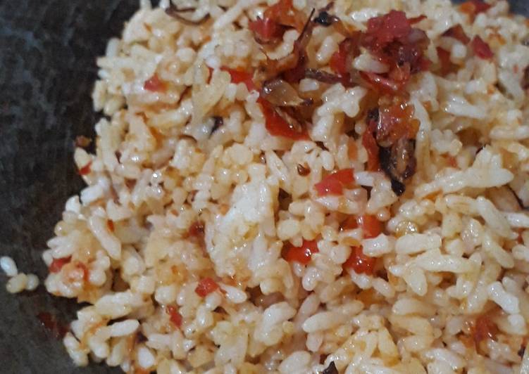 Langkah Mudah untuk Menyiapkan Nasi goreng special Umma , Sempurna