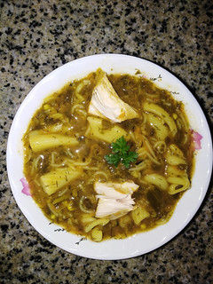 عکسی از دستور سوپ مرغ و ماکارونی فرمی
