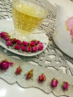 عکسی از دستور دمنوش غنچه گل محمدی