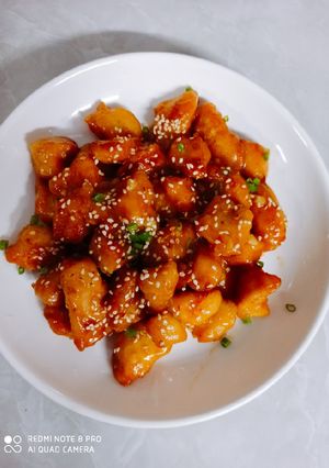 Hình của món Gà dạo vườn cam.