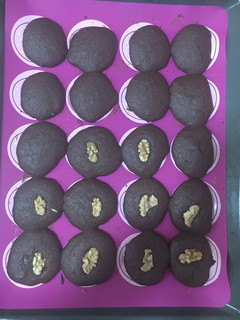 Una foto de Galletas de plátano y chocolate