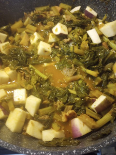 A picture of Turnip and Greens.