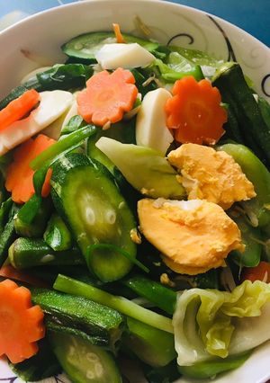 Hình của món Rau xào thập cẩm.