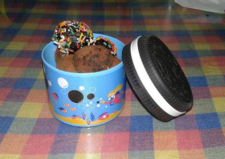 Resep Bolabola Coklat Oreo (cuma 3 bahan) oleh SALSHA Resep Bolabola Coklat Oreo (cuma 3 bahan) oleh SALSHA