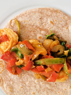 Una foto de Fajitas de camarón