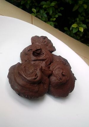 A picture of Homemade chocolate.