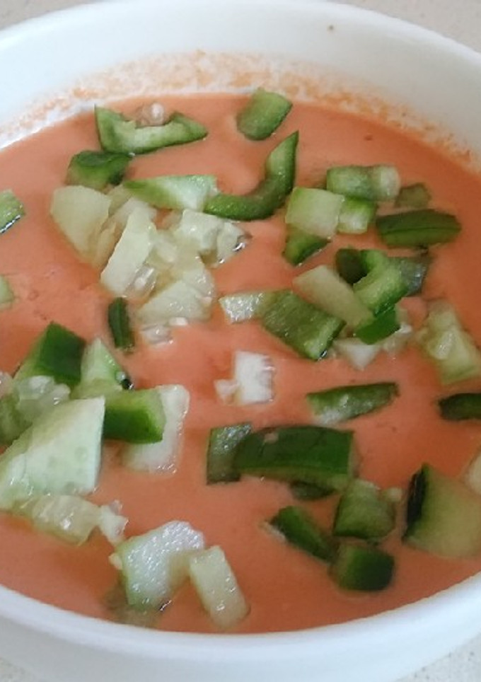 Una foto de Sopa fría de gazpacho andaluz
