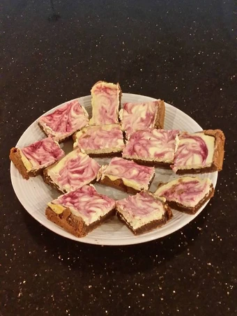 Easy Steps to Make|Recipe} Blackberry Swirl Cheesecake Brownies the Delicious, Tasty