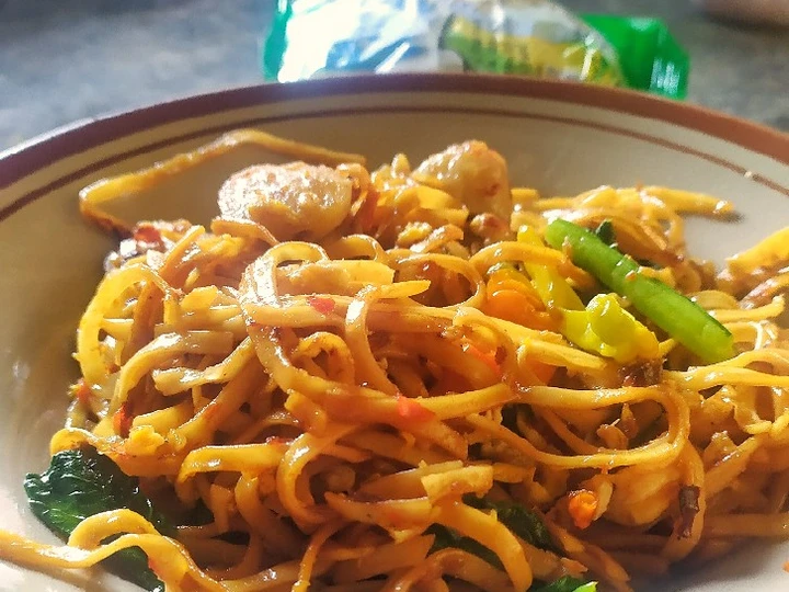 Langkah Gampang Membuat Resep Mie tek tek goreng yang Uenak Anti Ribet, Bisa Manjain Lidah