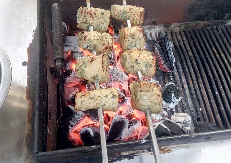 Steps to Make Quick Soya Seekh Kebab