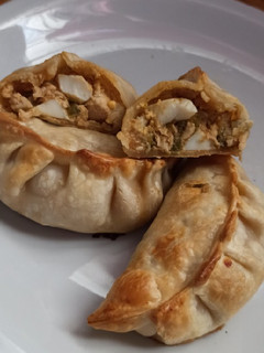 Una foto de Empanadas de pollo