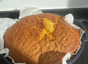 Foto principal de Bizcocho de mandarina a mano