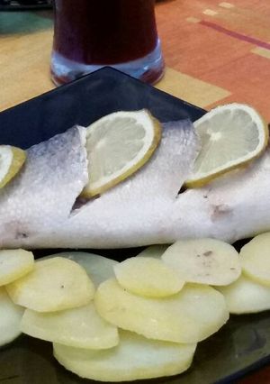 Una foto de Lubina al horno