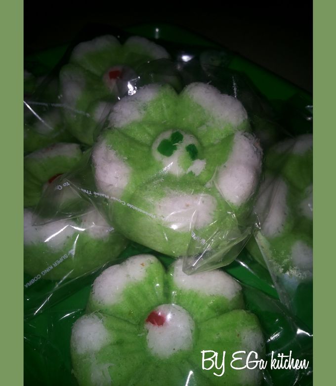 Foto resep Putu ayu anti gagal dijamin menul-menul & lembuuut