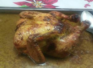 Una foto de Pollo relleno al horno *Receta Navideña🎄