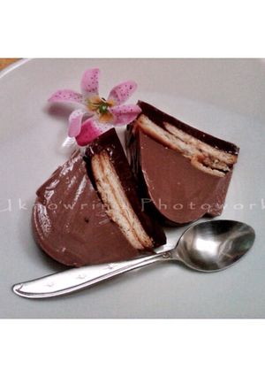 Foto resep 06. Puding Coklat Praktis plus tips agar lapisan puding menempel & biskuit tetap renyah